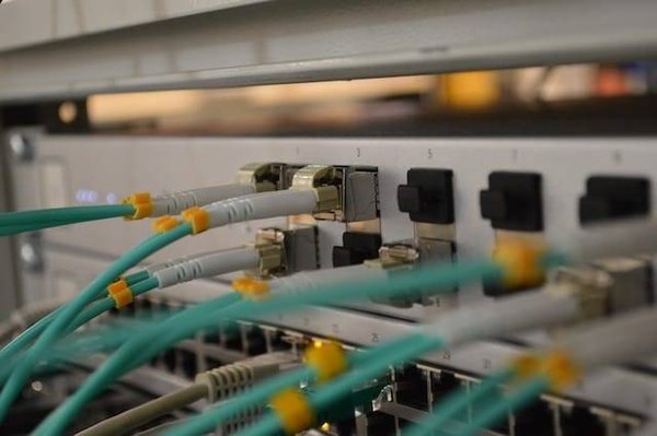 Pourquoi une box 4g pour professionnel dans votre société pour libérer sa communication interne ?